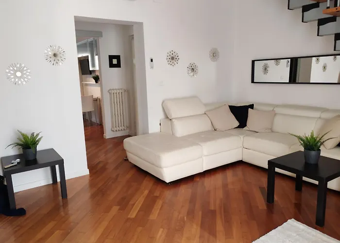 Manin Private Spa, Luxury Very Close To The Sea Apartman