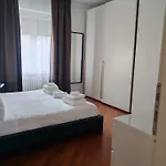 Apartment Manin Private Spa, Luxury Apartment Very Close To The Sea - Umbrella And Deckchair Included Pescara