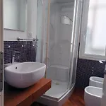 Manin Private Spa, Luxury Apartment Very Close To The Sea - Umbrella And Deckchair Included Pescara