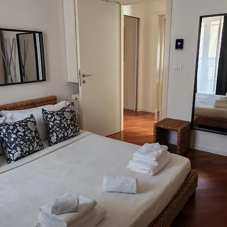 Manin Private Spa, Luxury Very Close To The Sea Apartamento *