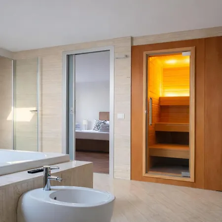 Manin Private Spa, Luxury Very Close To The Sea - Umbrella And Deckchair Included 아파트 *